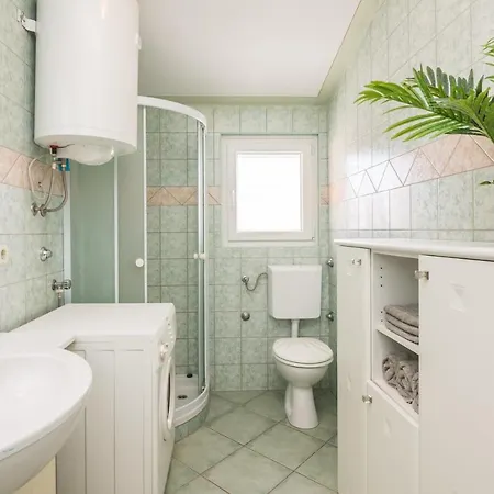 Loncar Appartement *