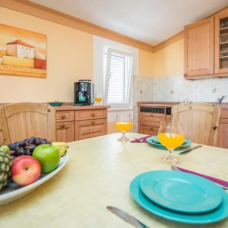 Loncar Appartement Vir