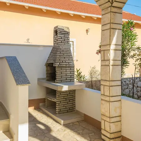 Apartment Loncar *